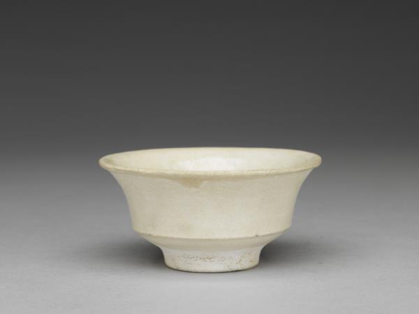 福建窯 白釉折腰杯