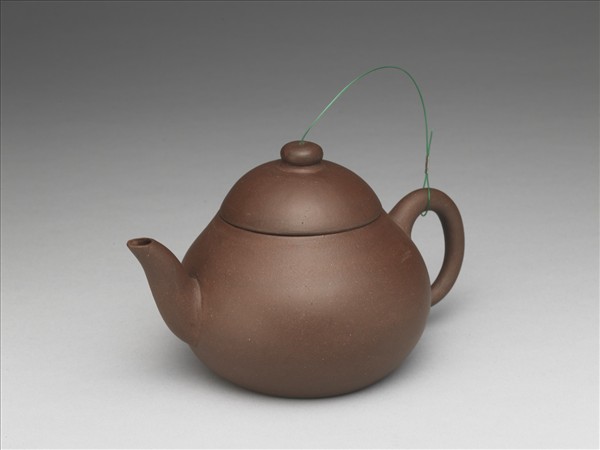 花卉款梨形紫砂壺