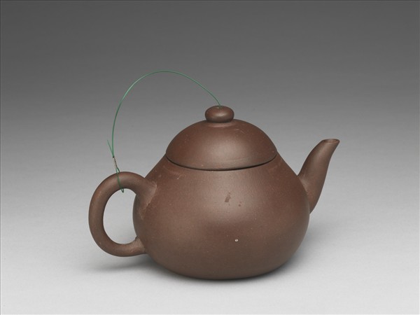 花卉款梨形紫砂壺