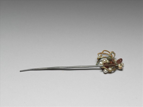 嵌米珠葫蘆首鐵簪