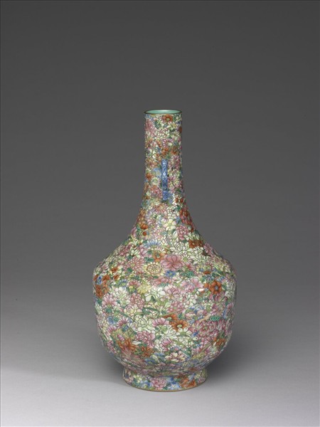 洋彩百花錦紋螭耳瓶