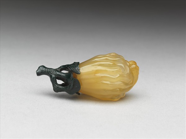 玉髓佛手鼻煙壺