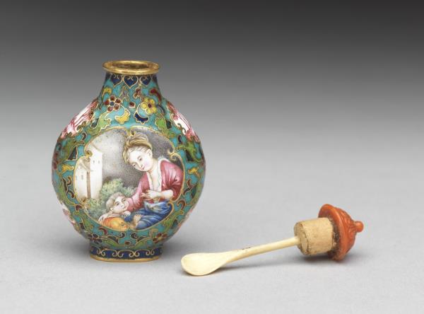 掐絲兼畫琺瑯西洋母子圖