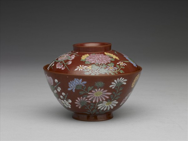 宜興胎琺瑯彩四季花卉蓋碗