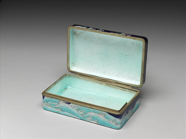 銅鍍金內填琺瑯琵琶式懷錶