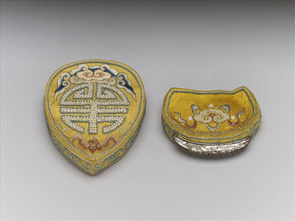 黃緞彩繡福壽如意火鏈