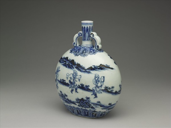 青花人物紋如意耳扁壺