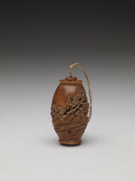 橄欖核雕松陰漁樂扇墜