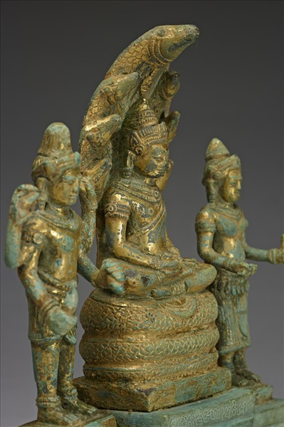 釋迦牟尼佛、四臂觀音、般若佛母三尊像