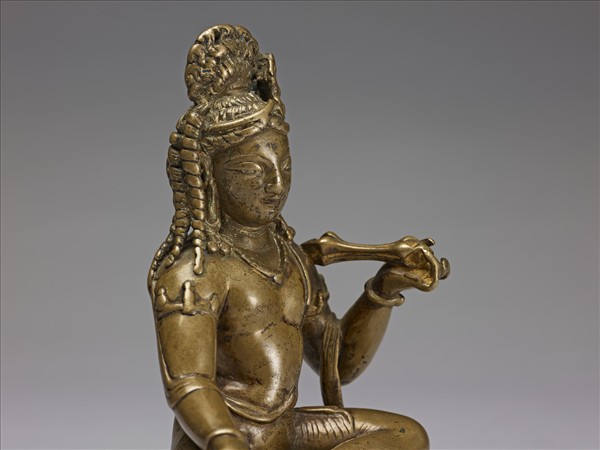 青銅金剛手菩薩半跏舒坐像