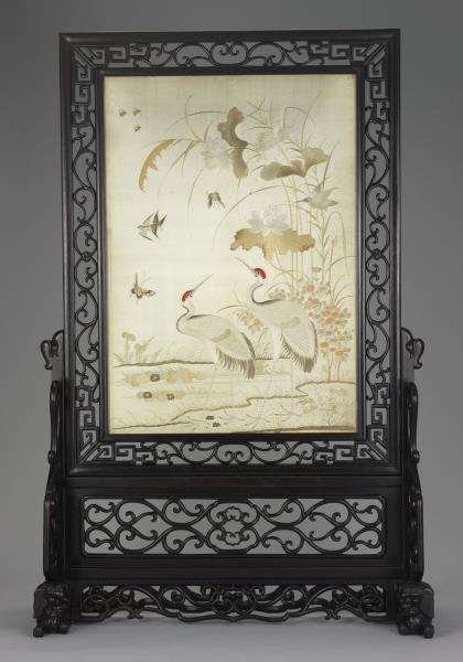 刺繡柳蔭斑鳩、荷塘雙鶴屏風（一對）