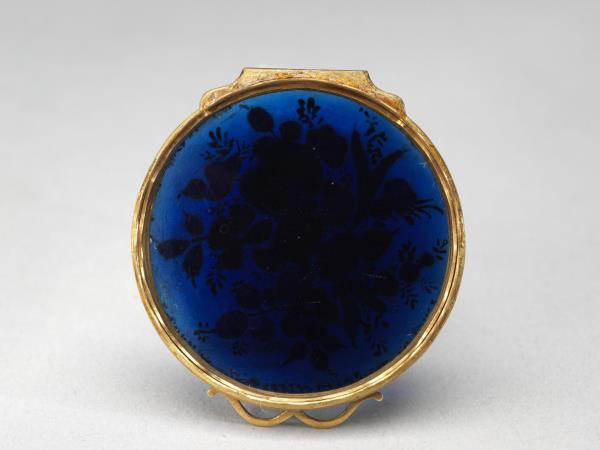 深藍玻璃描金畫琺瑯盒