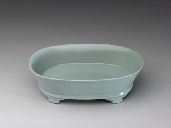 汝窯 青瓷無紋水仙盆