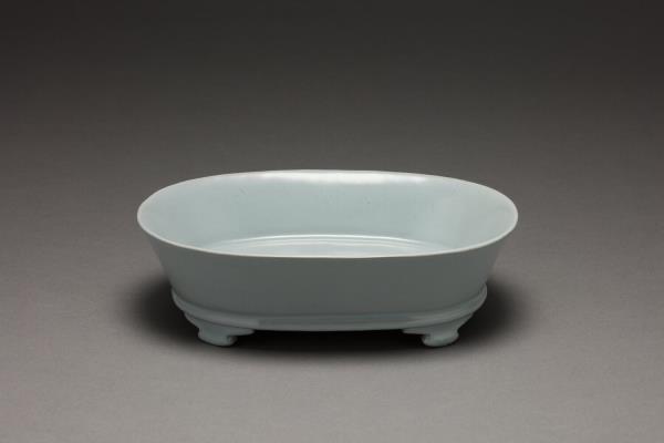 汝窯 青瓷無紋水仙盆