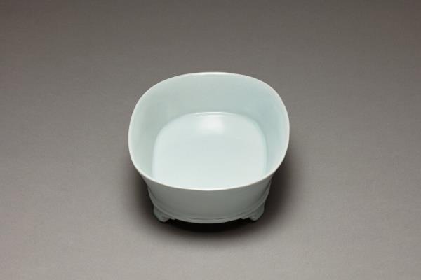 汝窯 青瓷無紋水仙盆