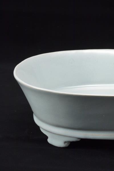 汝窯 青瓷無紋水仙盆