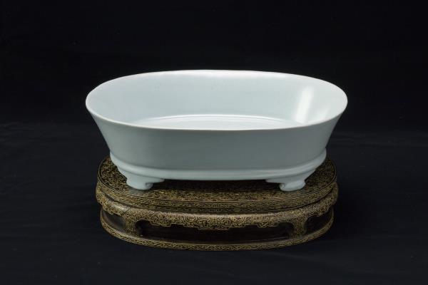 汝窯 青瓷無紋水仙盆