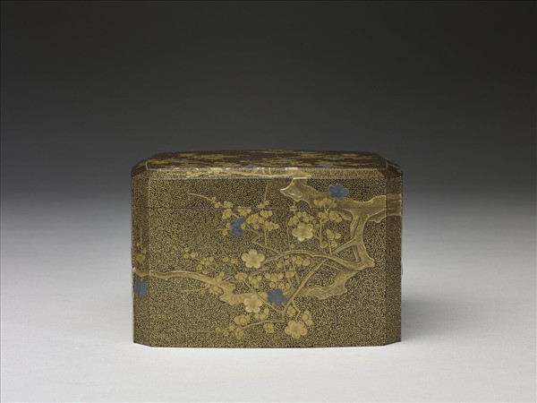 梅蒔繪二層方盒