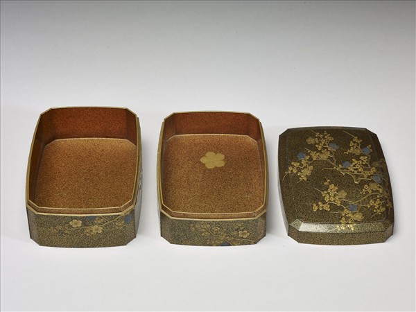 梅蒔繪二層方盒