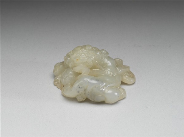 玉獅戲繡球