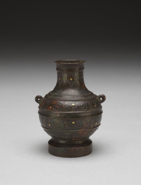 嵌金銀環耳帶紋銅壺